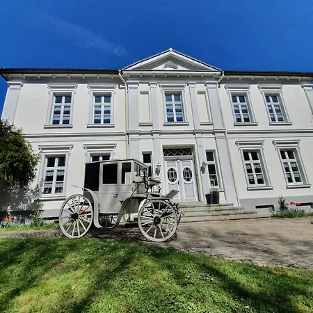 Apartament Haus Husen